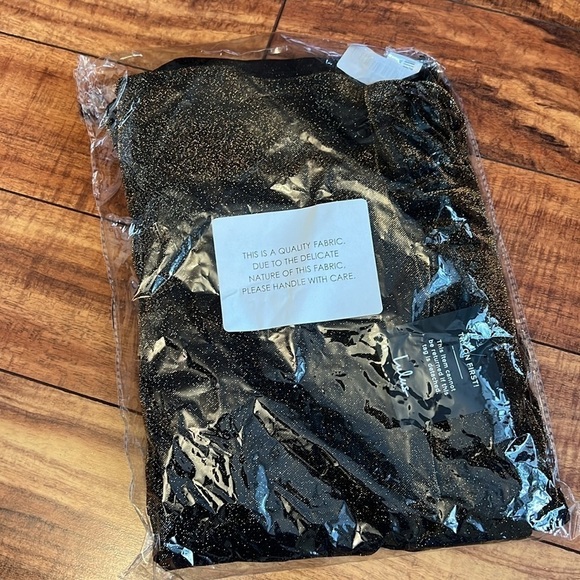 NWT Lulu’s Sparkle Gold and Black Lurex Backless Cowl Maxi Dress Size XL - Picture 5 of 5